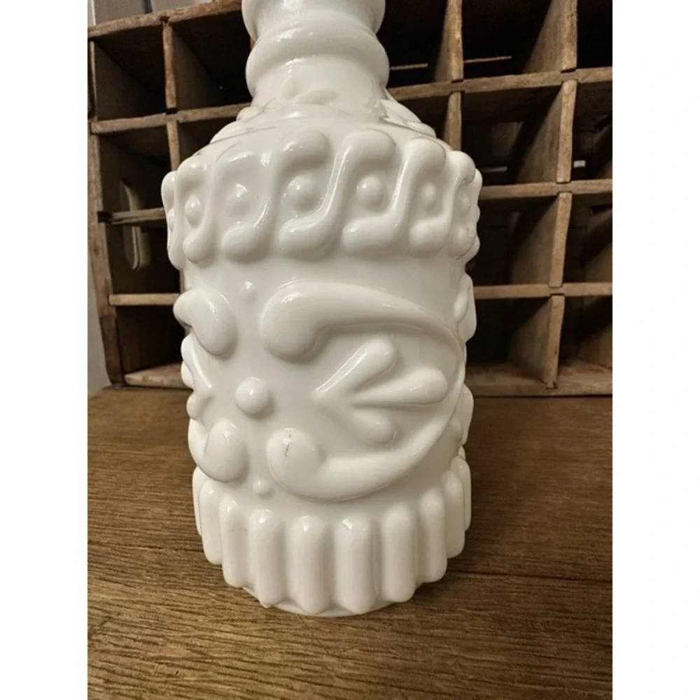 Vintage Jim Beam White Milk Glass Liquor Decanter